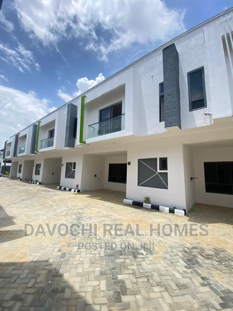 2bdrm Duplex in Orchid Road, Lekki for sale