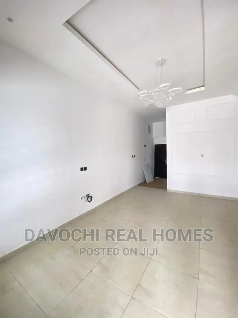 2bdrm Duplex in Orchid Road, Lekki for sale