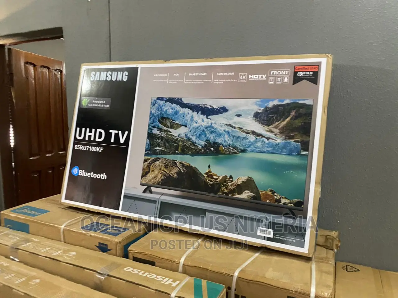 Sharp Screen Samsung 65 Inches/Hd Flat Smart TV