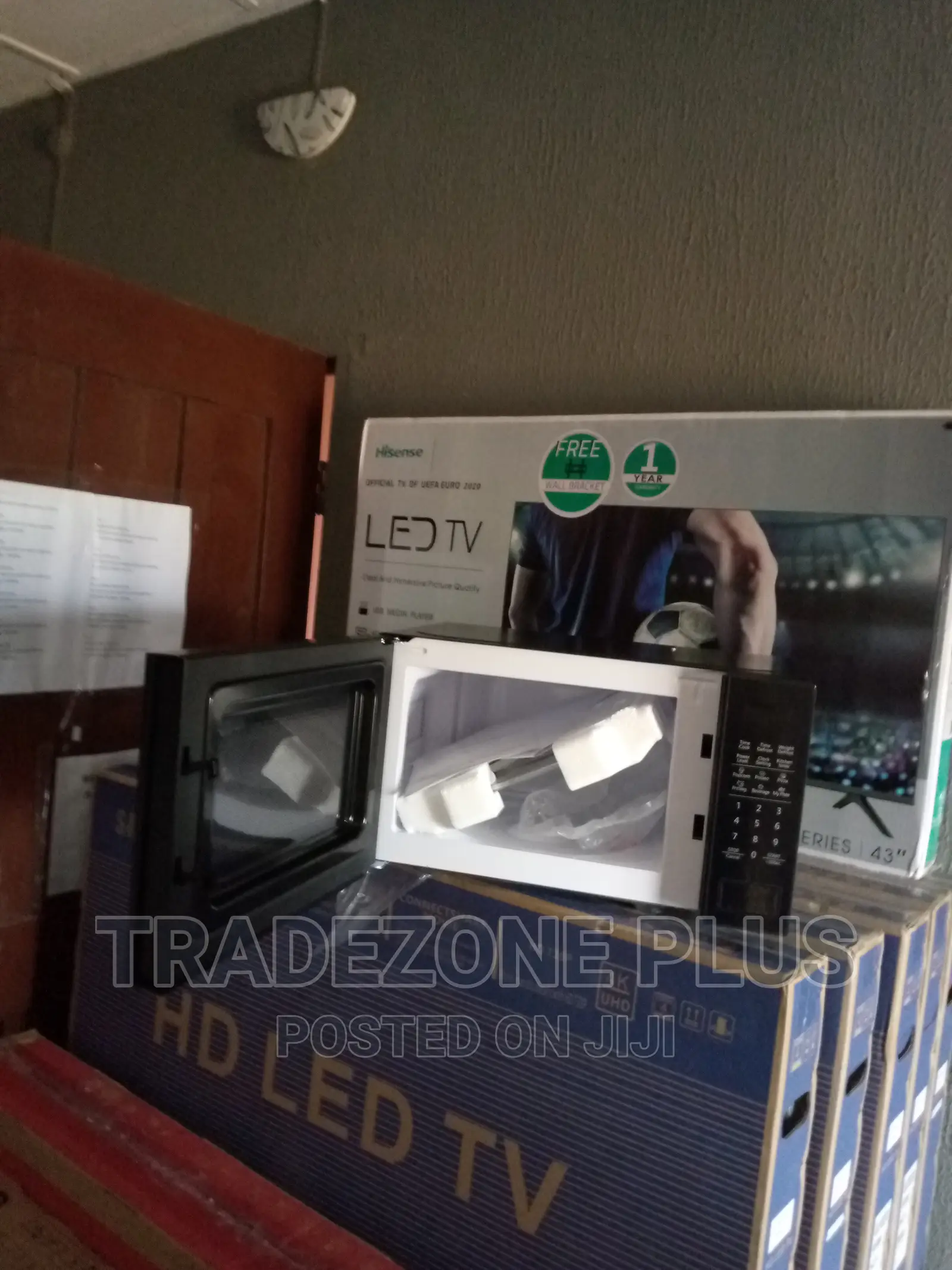 Free Standing 20l Hisense Microwave Oven