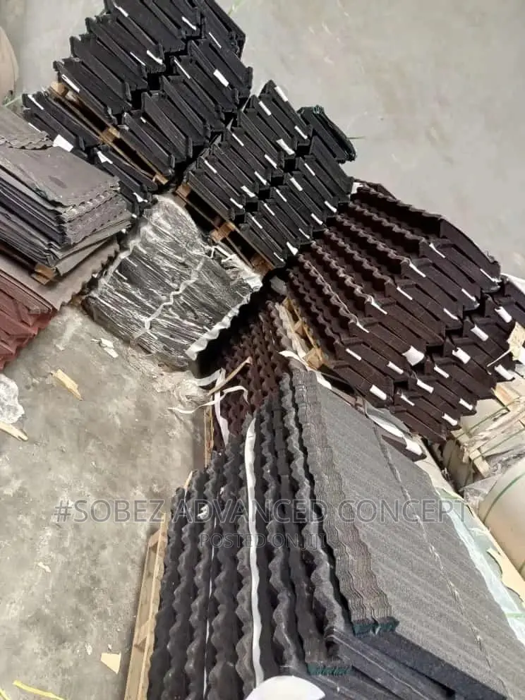 Large Stock of Stone Coated Roof Tiles for Sale