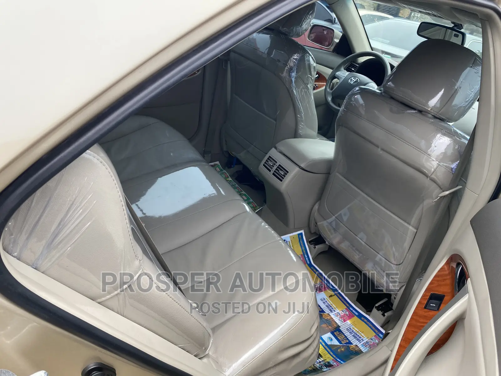 Toyota Camry 2011 Gold