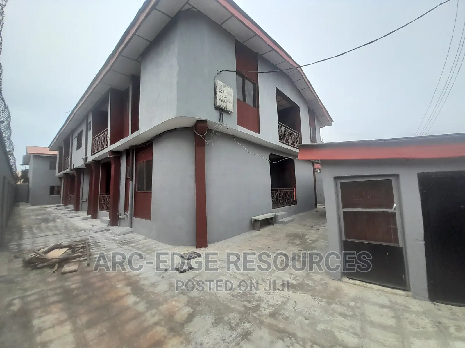 3bdrm Block of Flats in Ago Palace for sale