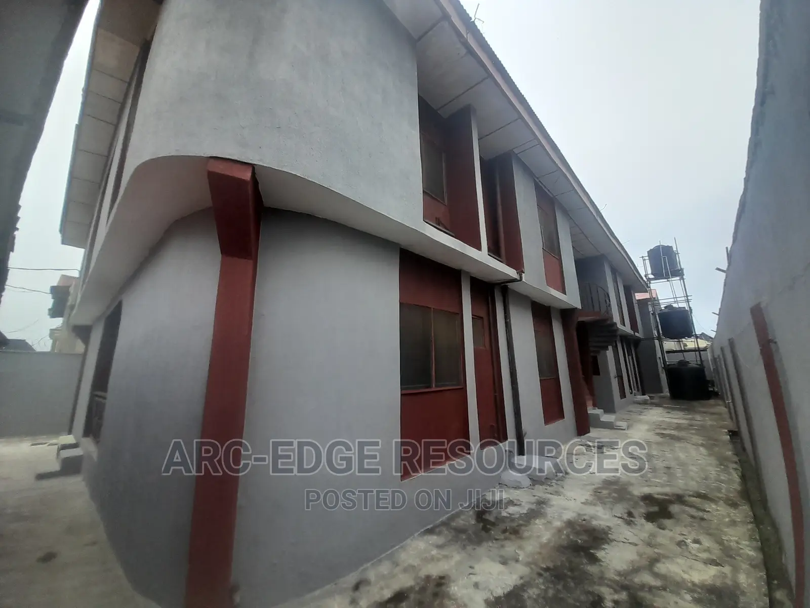 3bdrm Block of Flats in Ago Palace for sale