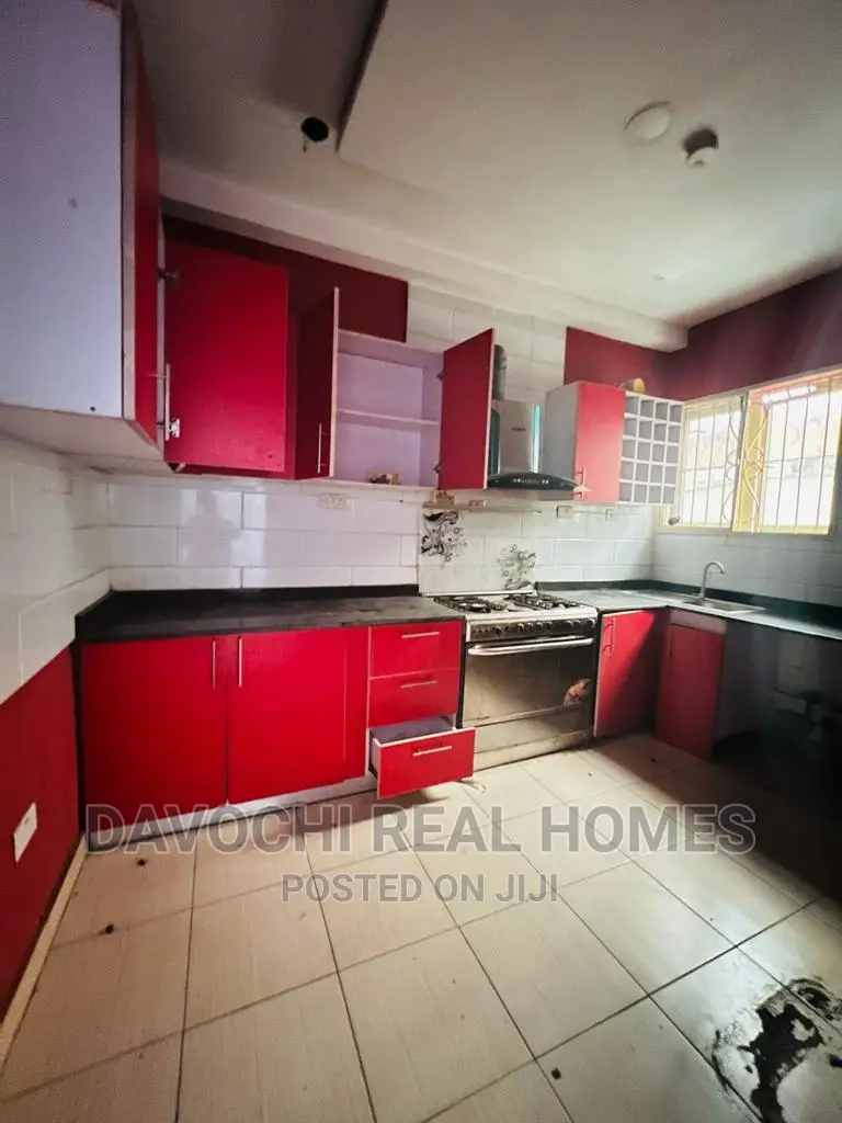 4bdrm Duplex in Osapa London, Lekki for rent