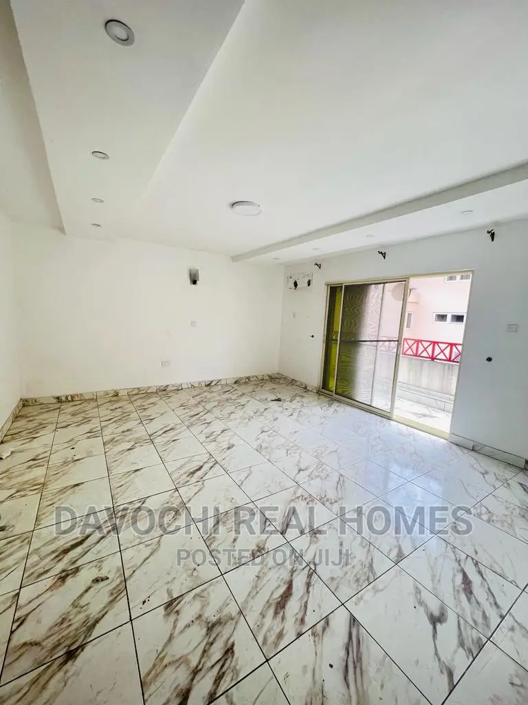 4bdrm Duplex in Osapa London, Lekki for rent