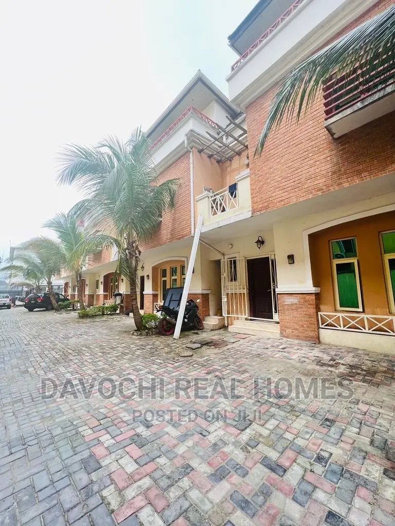4bdrm Duplex in Osapa London, Lekki for rent