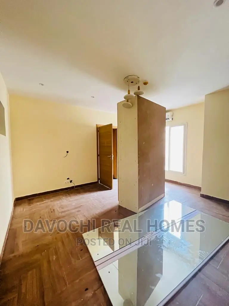 2bdrm Maisonette in Osapa London, Lekki for rent
