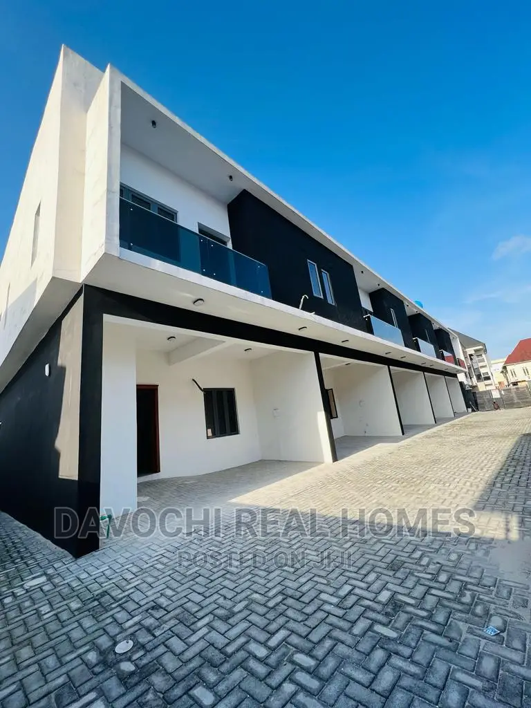 4bdrm Duplex in Osapa London Estate, Lekki for rent