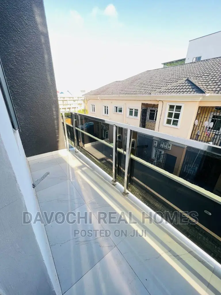 4bdrm Duplex in Osapa London Estate, Lekki for rent