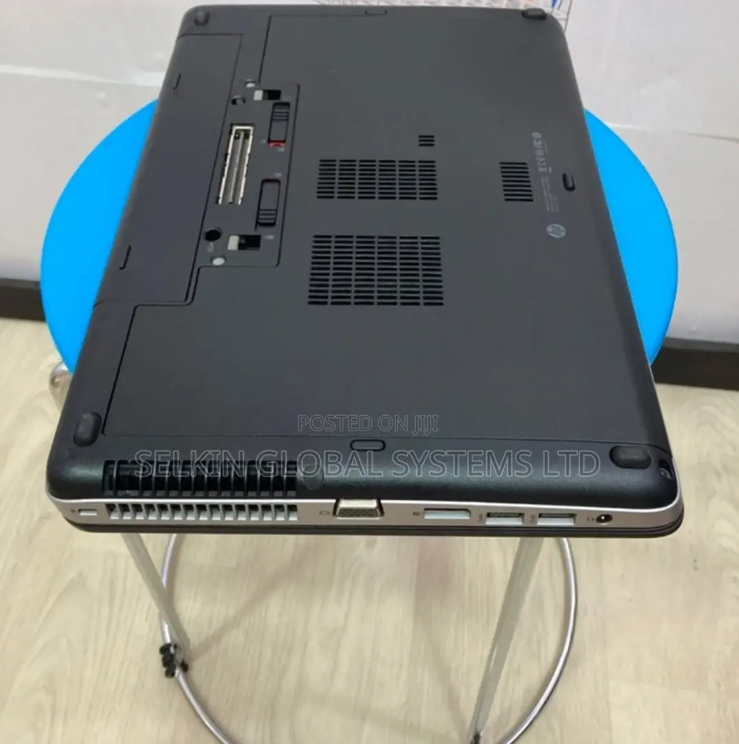 Laptop HP 655 4GB Intel HDD 500GB