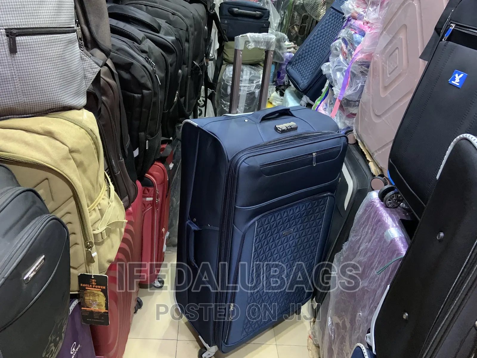 Biggest Size Star Express Light Weight Traveling Box