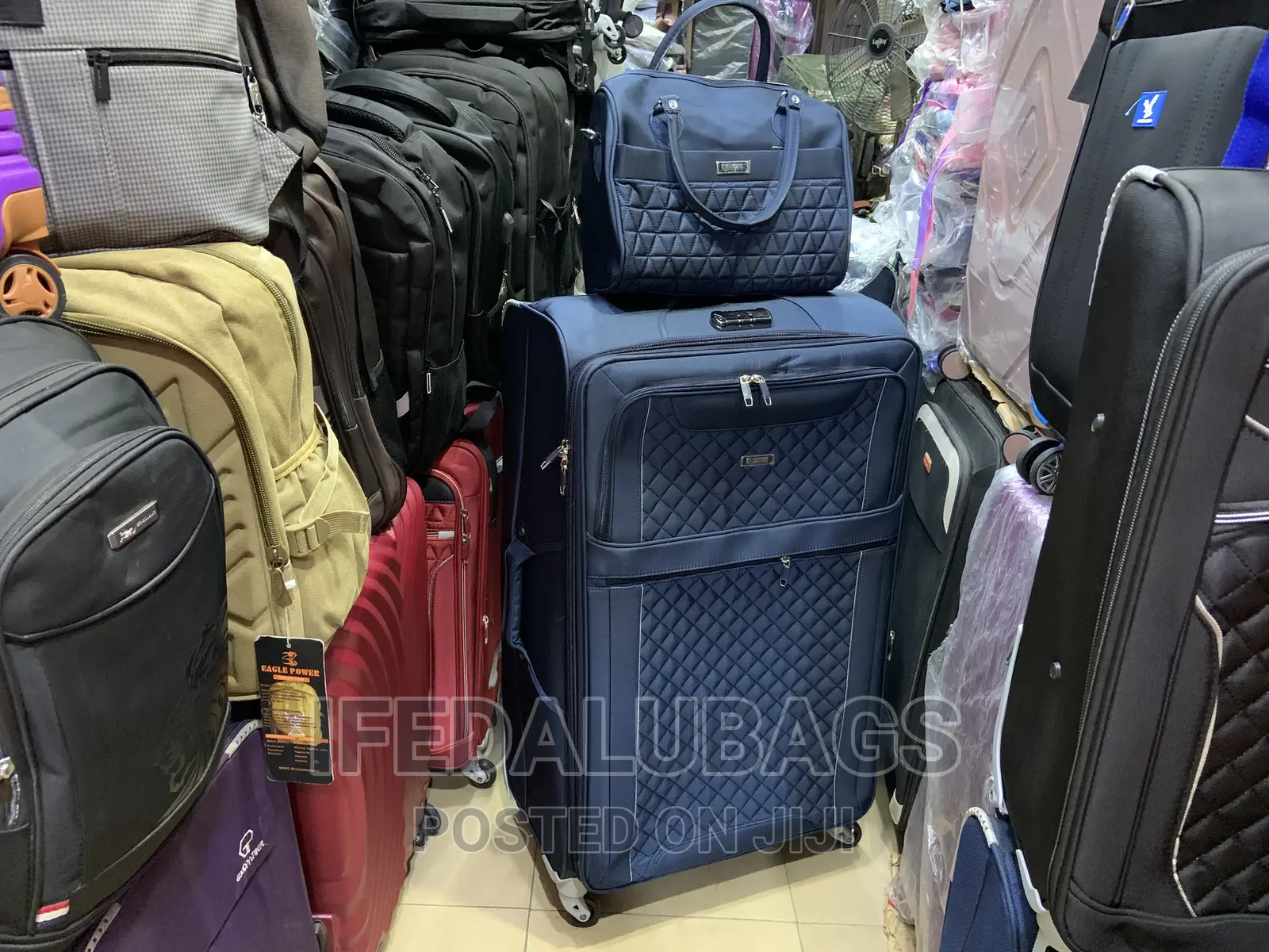 Biggest Size Light Weight Travel Box With Kit