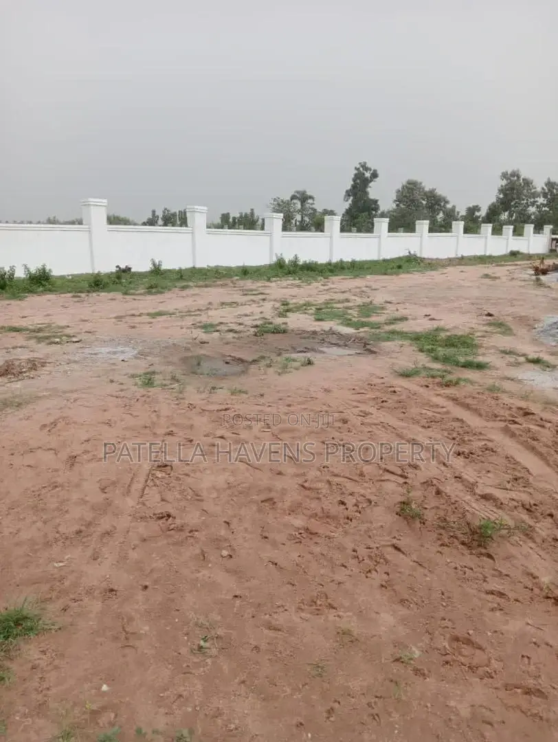 Hot Cake Estate Land for Sale in Apo