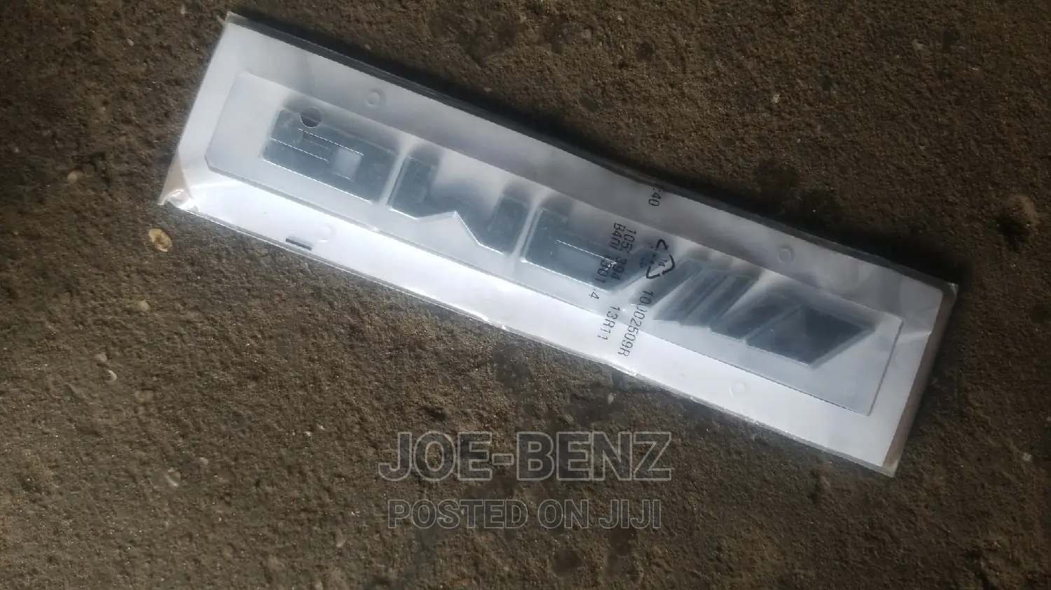 Mercedes Benz Emblem Available