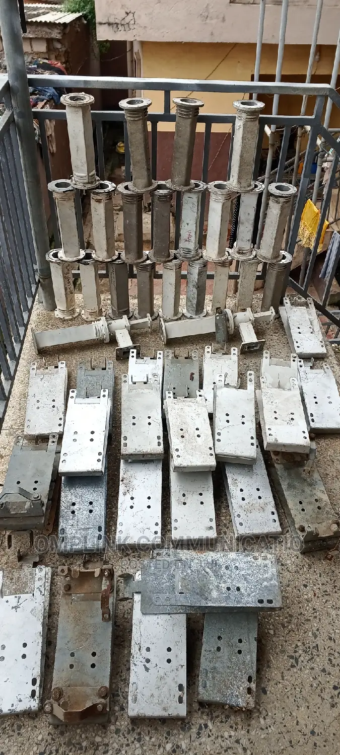Prodelin Feedhorn, Polorizer Tray