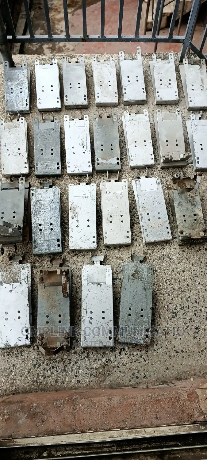 Prodelin Feedhorn, Polorizer Tray