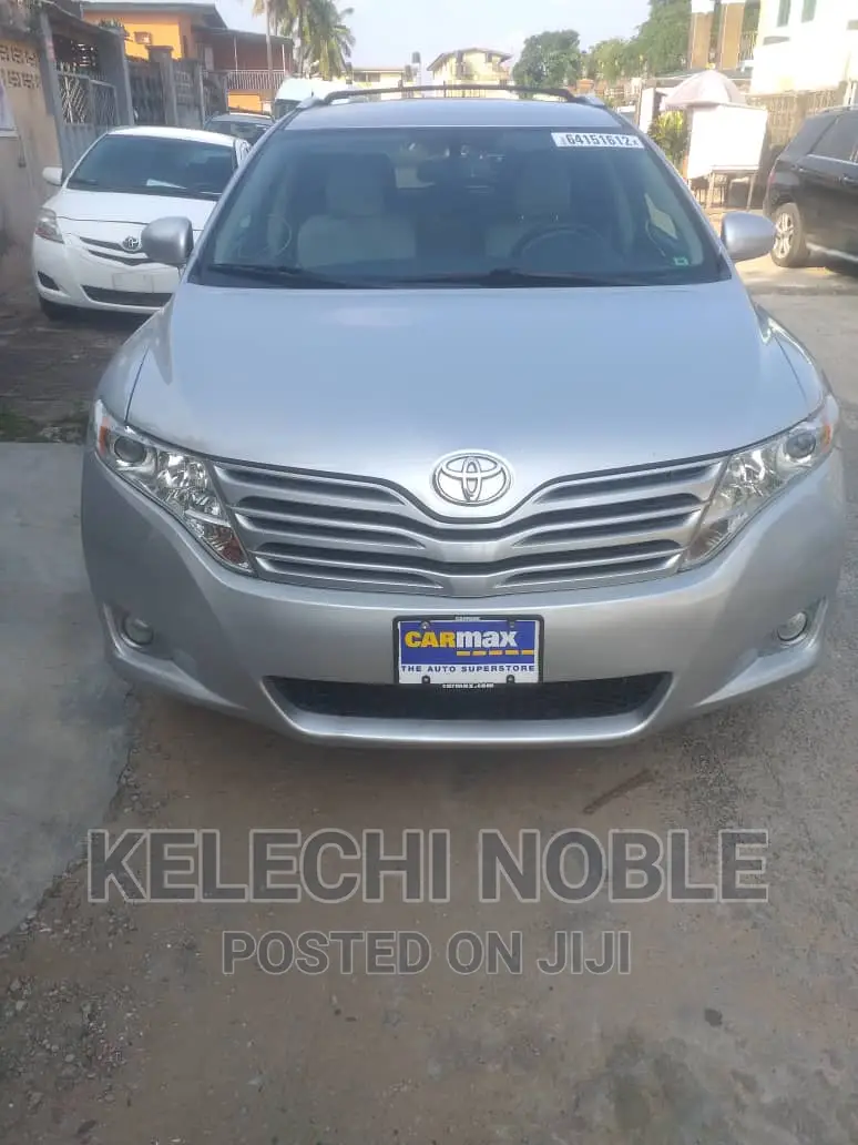 Toyota Venza AWD 2012 Silver