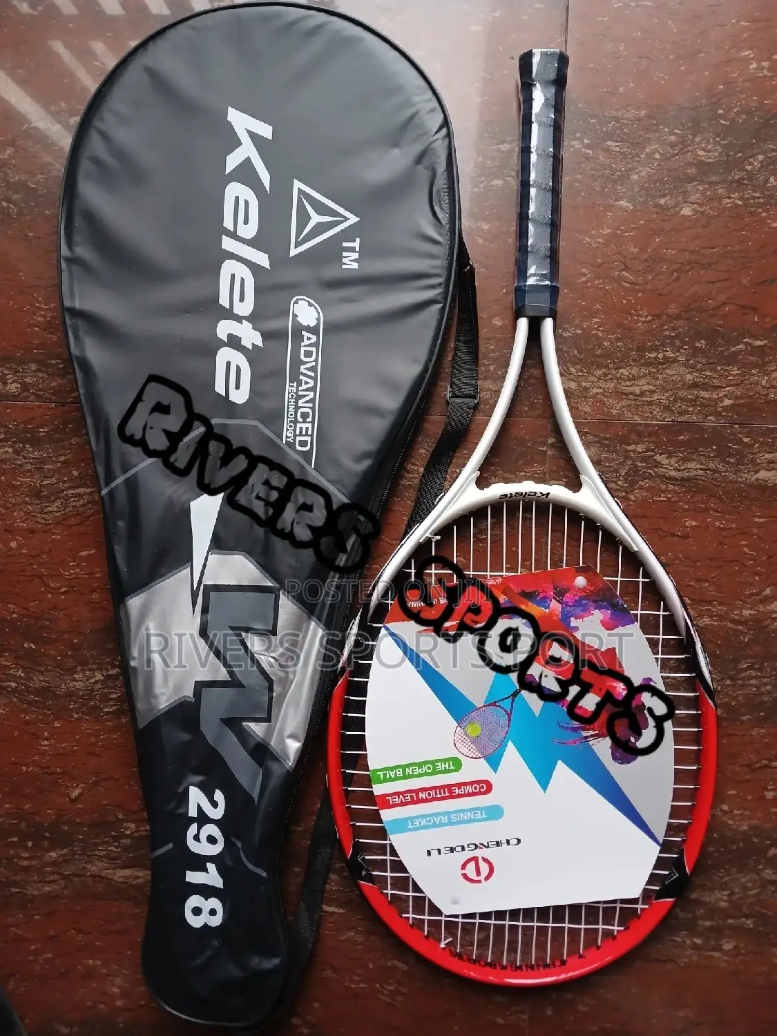 Kelete Maxgear Carbon Fiber Lawn Tennis Racket/Bat With Bag
