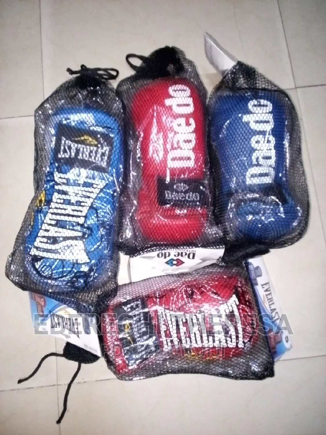 Everlast Arm Meet