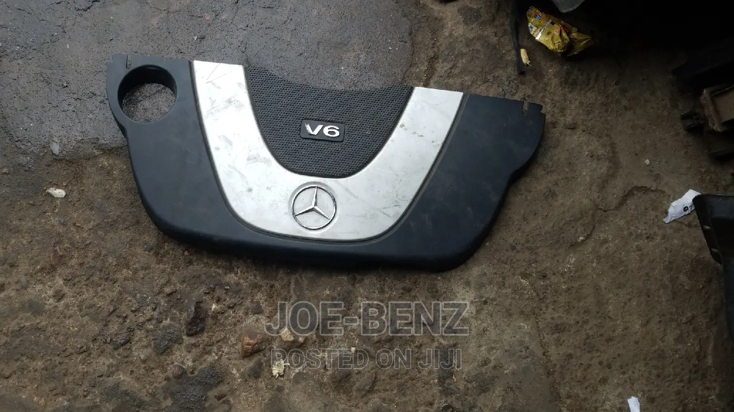 C300 Engine Cover and Wiper Blade