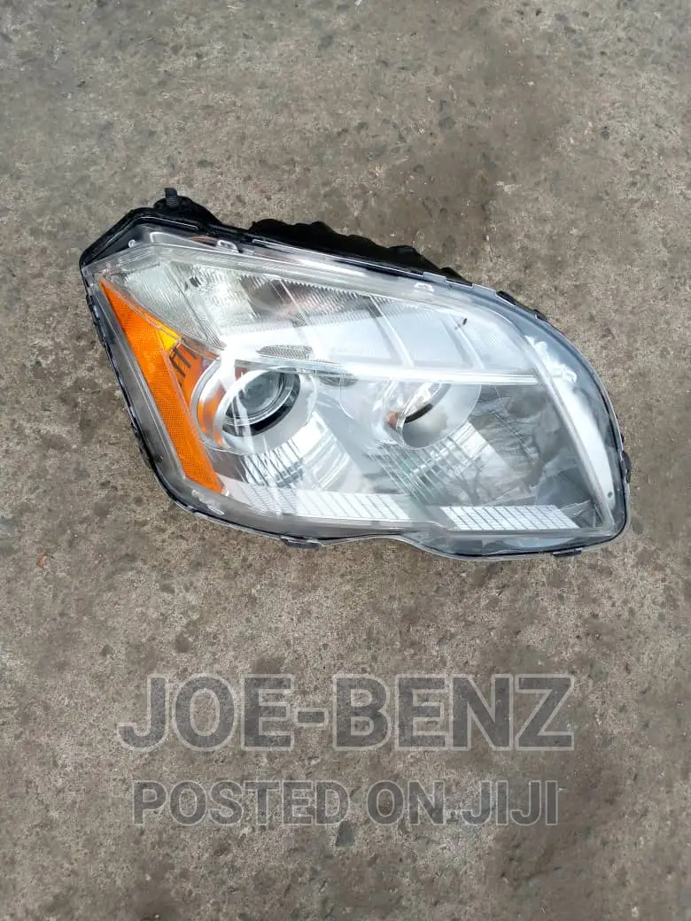 GLK350 2010 Set of Headlights