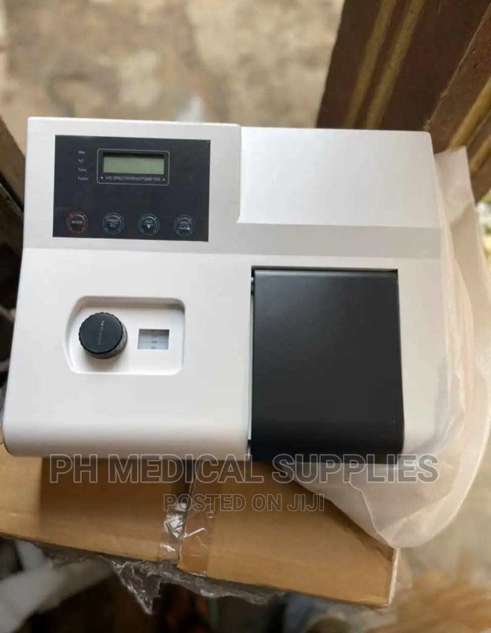 Spectrophotometer