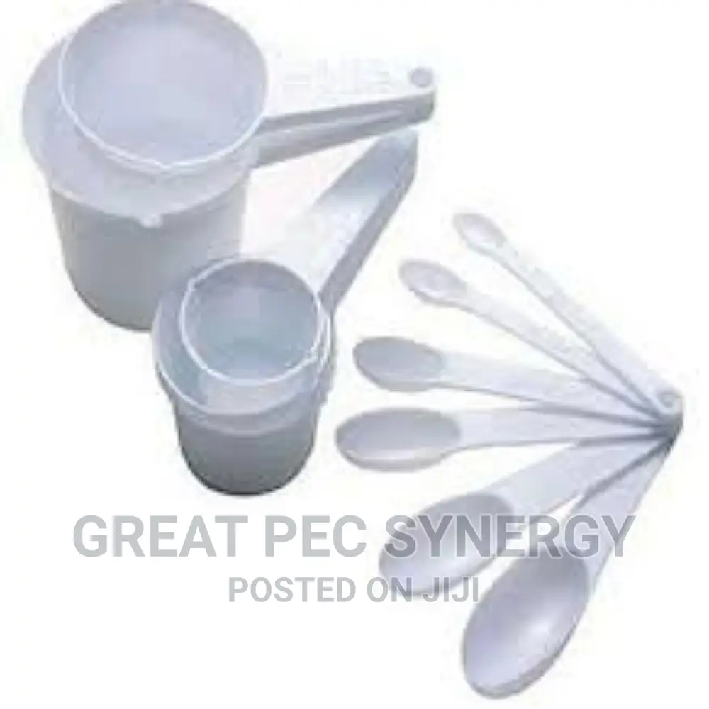 Measuring Cups and Spoon.