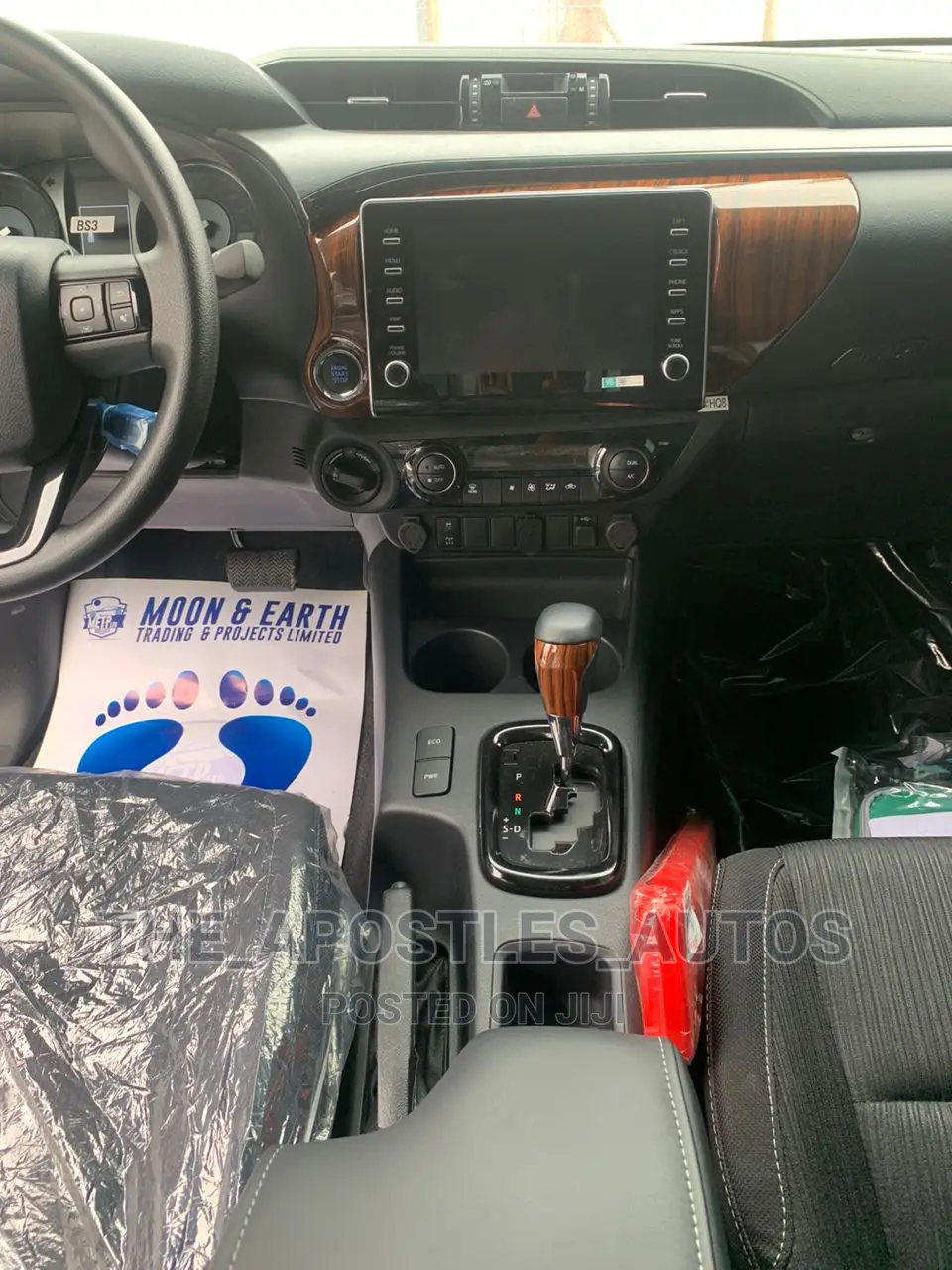 Toyota Hilux 2023 Black