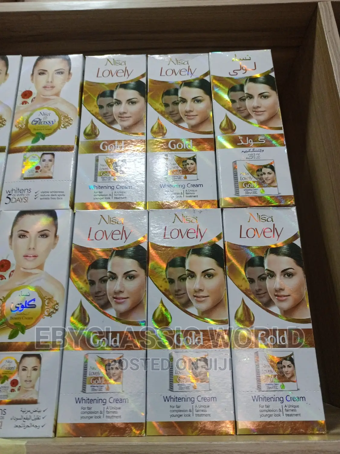 Nisa Lovely Pimple Clearing and Whitening Cream