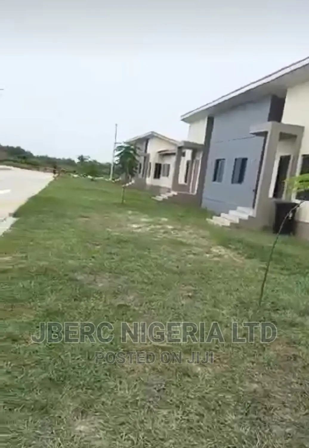 3bdrm Bungalow in Beachwood Park for sale
