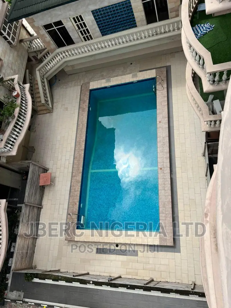 4bedroom Penthouse Vi Shortlet Apartment