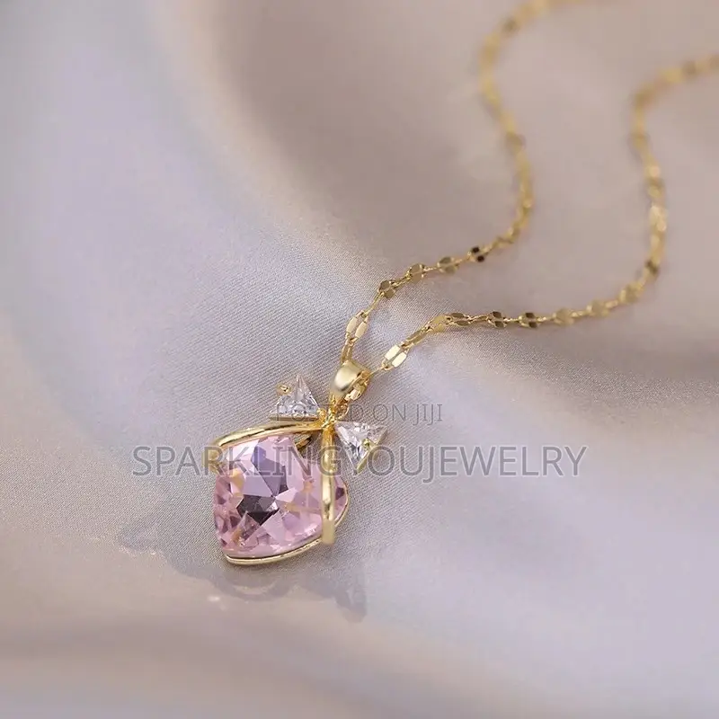Heart Pendant Necklace for Ladies