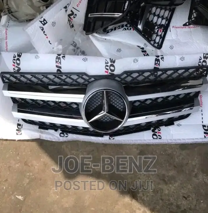 Glk350 Front Bumper Different Grills