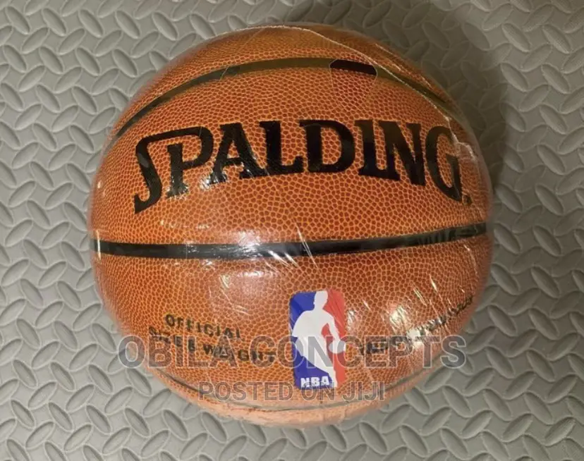 SPALDING Basketball Ball