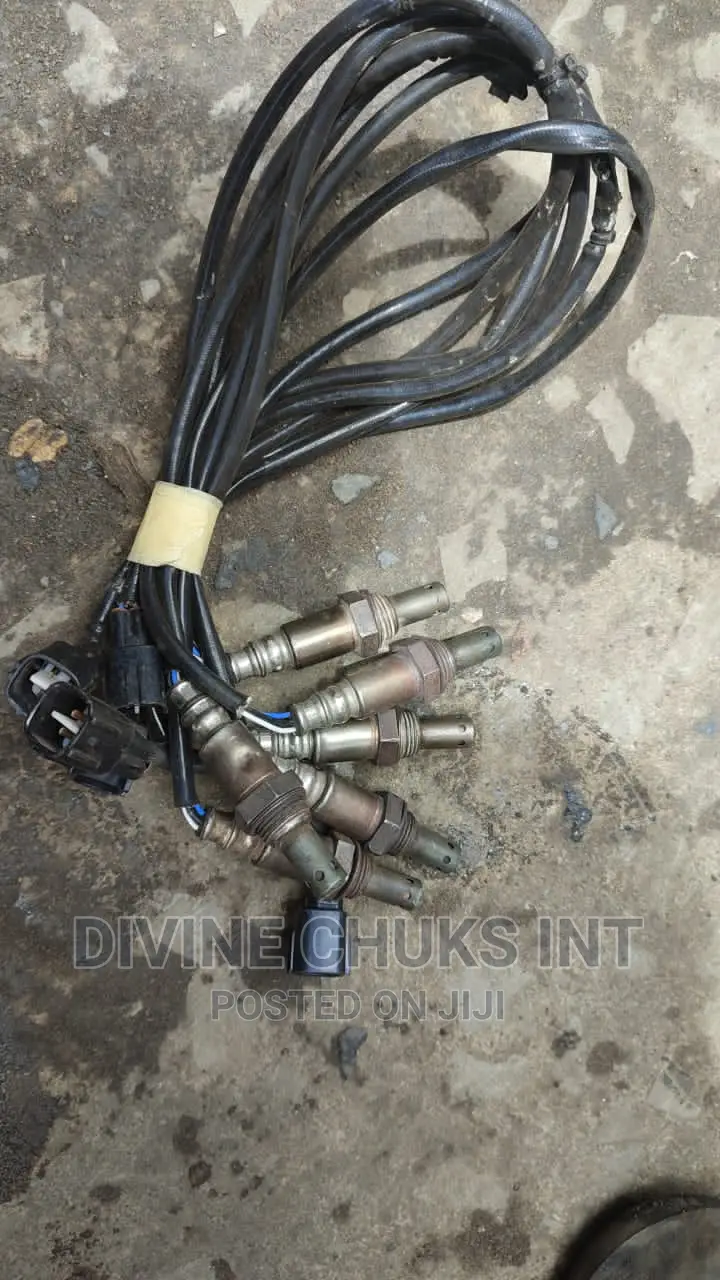 Oxygen Sensor for Toyota Corolla and All Motors.