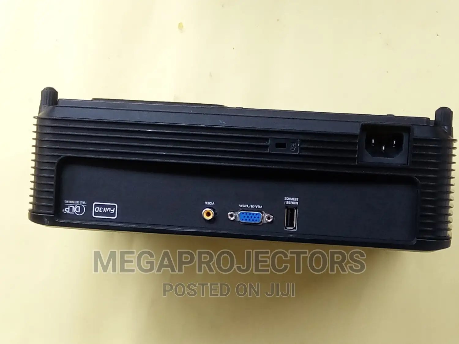 Melody Optoma Projector