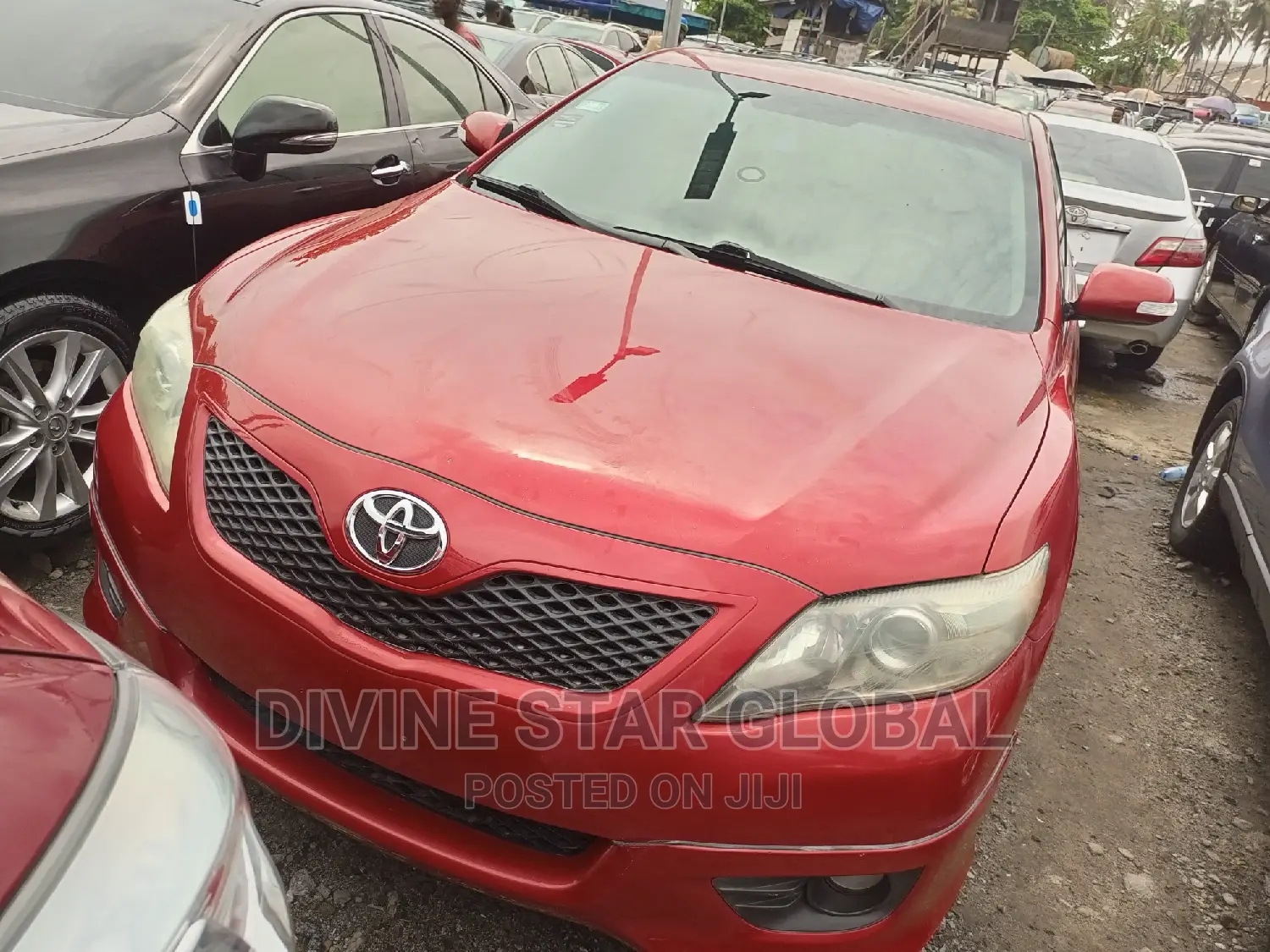Toyota Camry 2011 Red