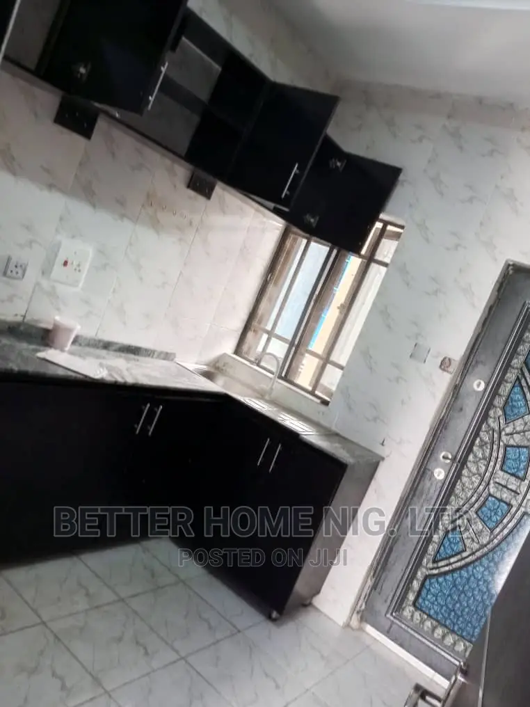 Furnished 2bdrm Bungalow in Heritage Estate, Oluyole for rent