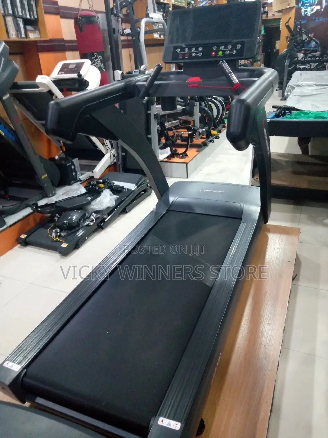 4hp Commercial Treadmill With Big Screen