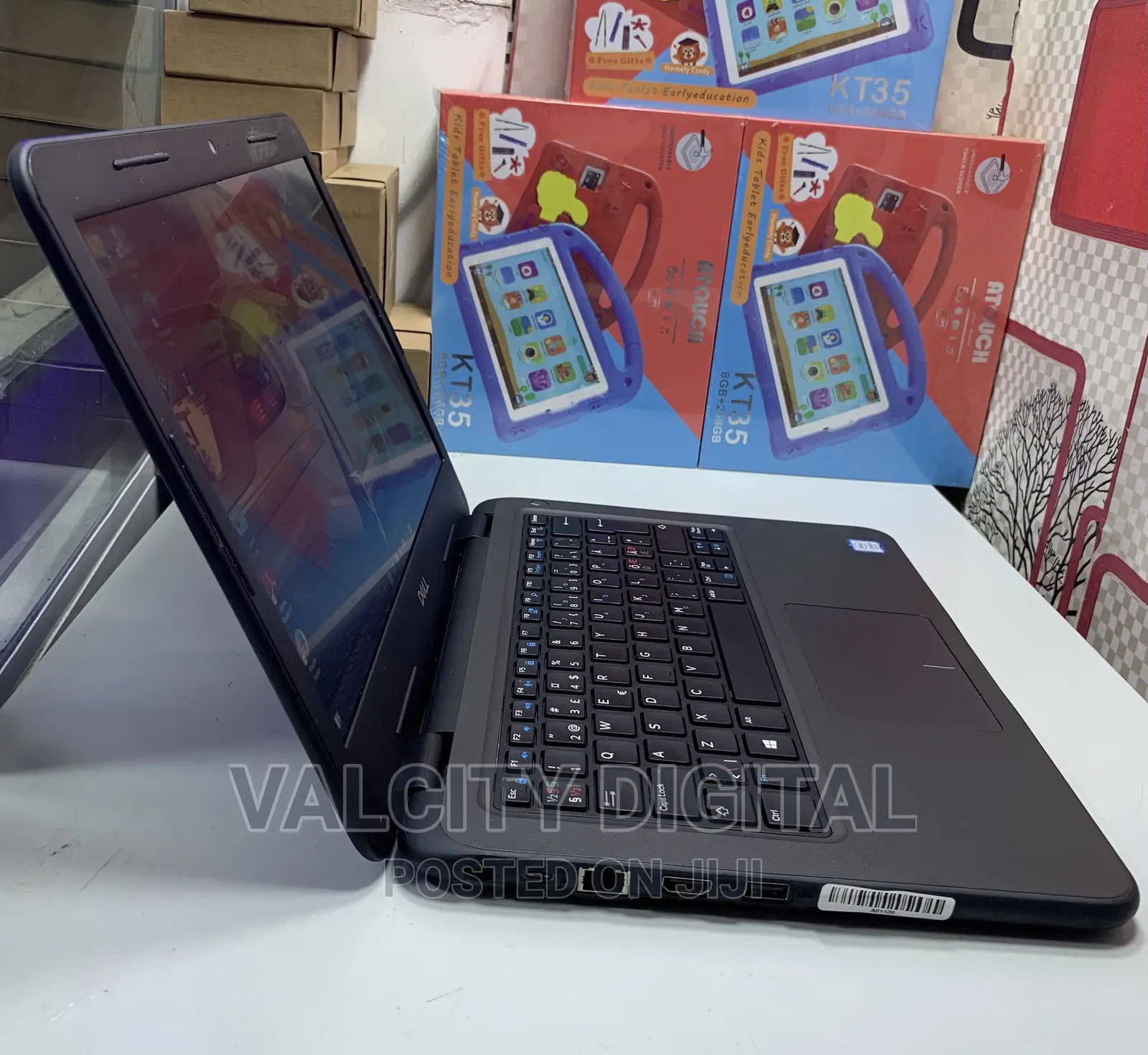 Laptop Dell Vostro 3300 8GB Intel Core I3 SSD 256GB
