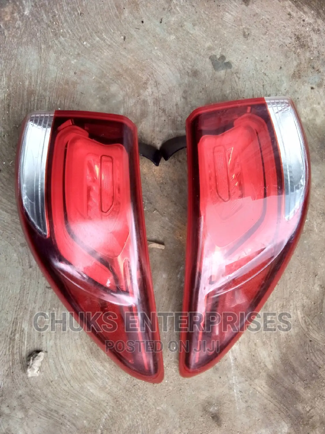 Hyundai Santafe 2017 Back Light