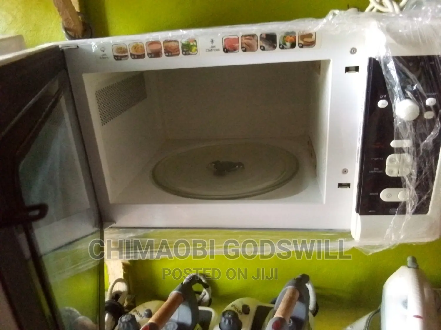 Original Whirlpool Microwave and Grill Machine