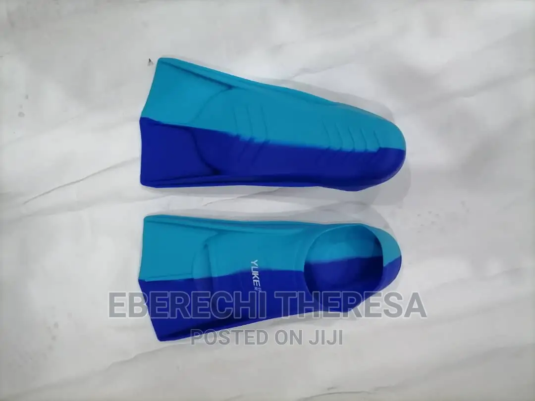 High Quality Swimming Flippers