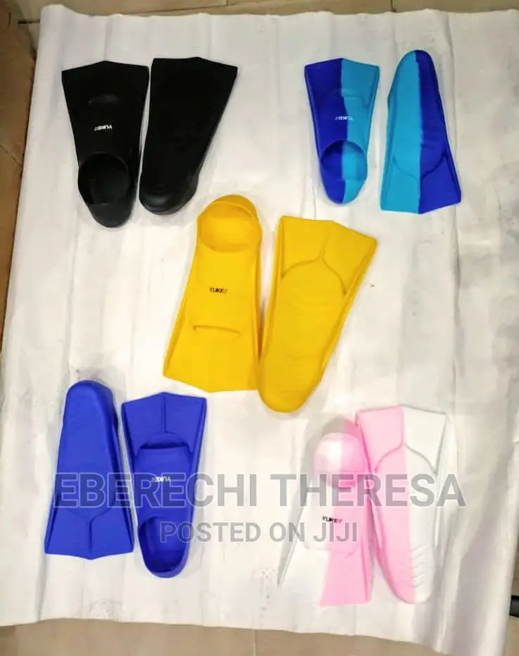 High Quality Swimming Flippers