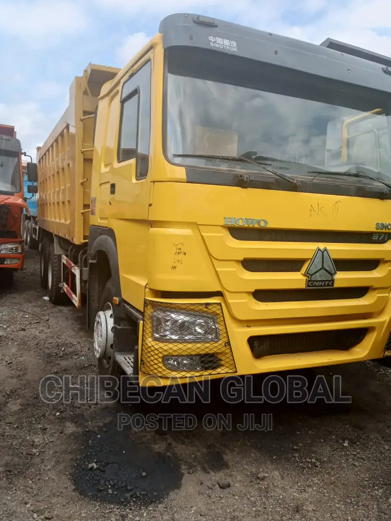 Howo Tipper Truck 10 Tyres (Foreign Used)