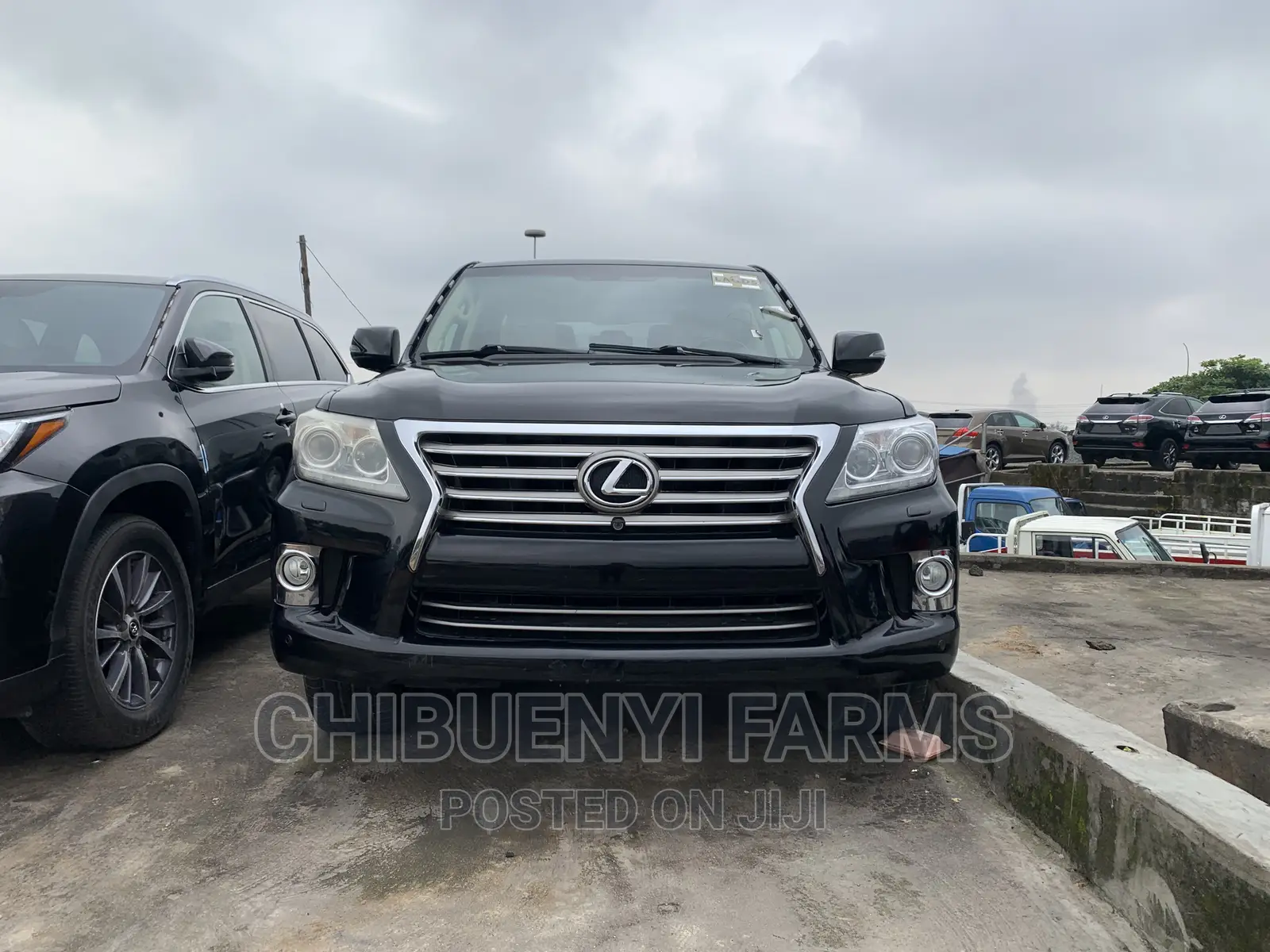 Lexus LX 570 AWD 2014 Black