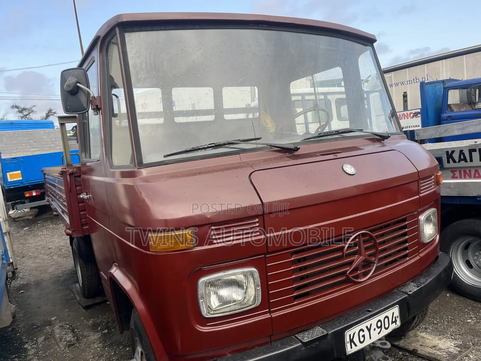 Mercedes-Benz 608 4 Cylinder