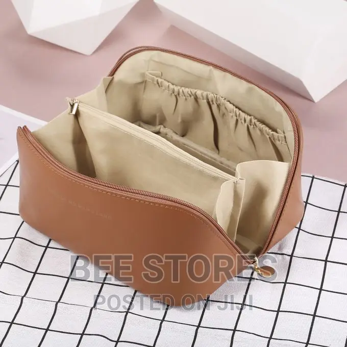 Portable Travel Makeup Organizer Cosmetics Bag