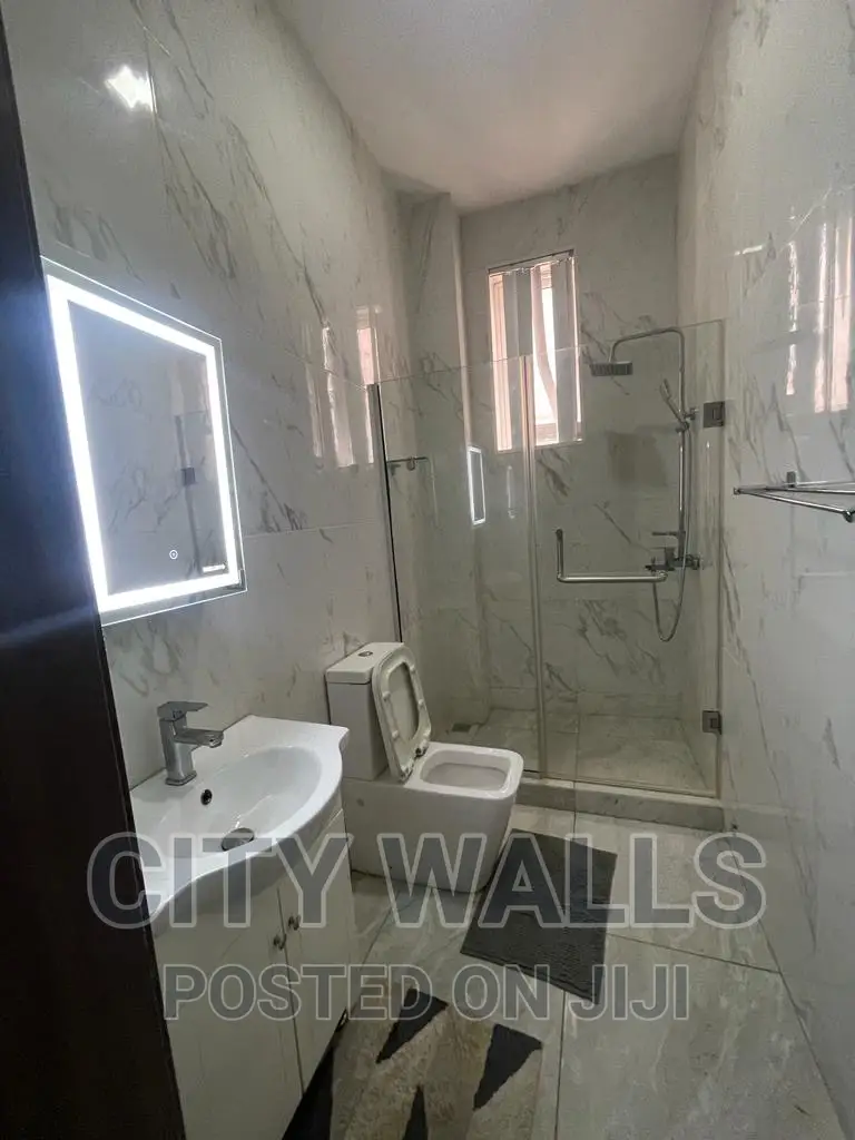 Furnished 2bdrm Block of Flats in Banana Island for rent